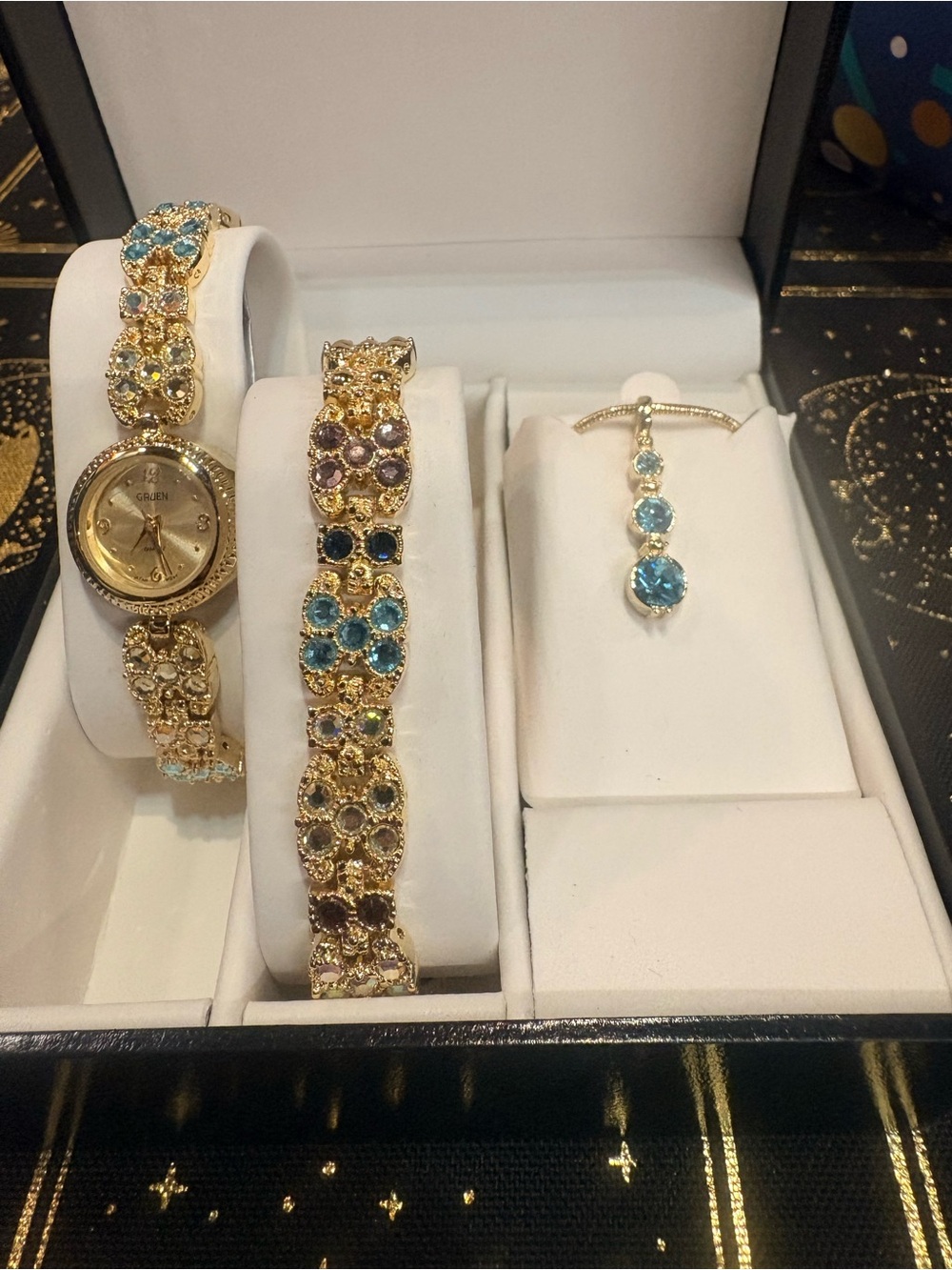 Gorgeous Vintage “Gruen” Watch -Bracelet- Necklace Set